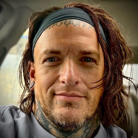 Meet your Posher, Michael - Picture 4 of 4